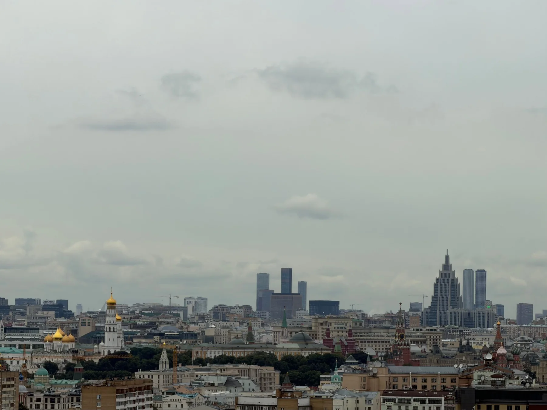 Квартира с видом на Кремль